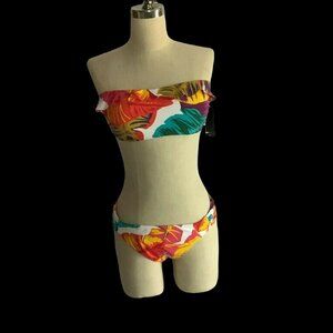 Jantzen  Multicolor 2Pc. Floral Bikini Top Flounce